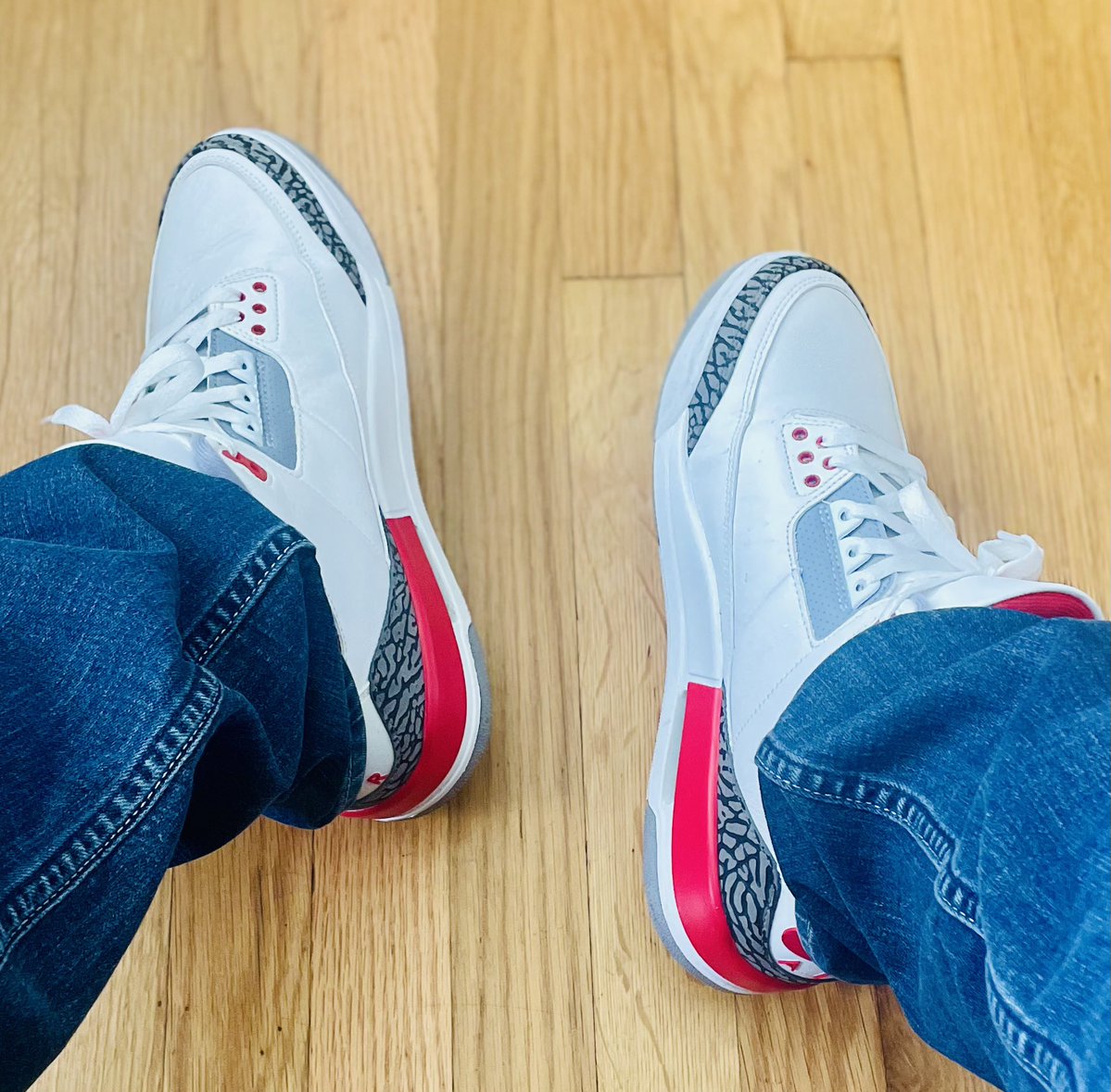 tito_kotd's tweet image. #kotd AJ3 ‘Fire Red’ 202

#FIREFRIDAYS 🔥

wish my kids were into kicks too but in this house it’s just me 🤷‍♂️