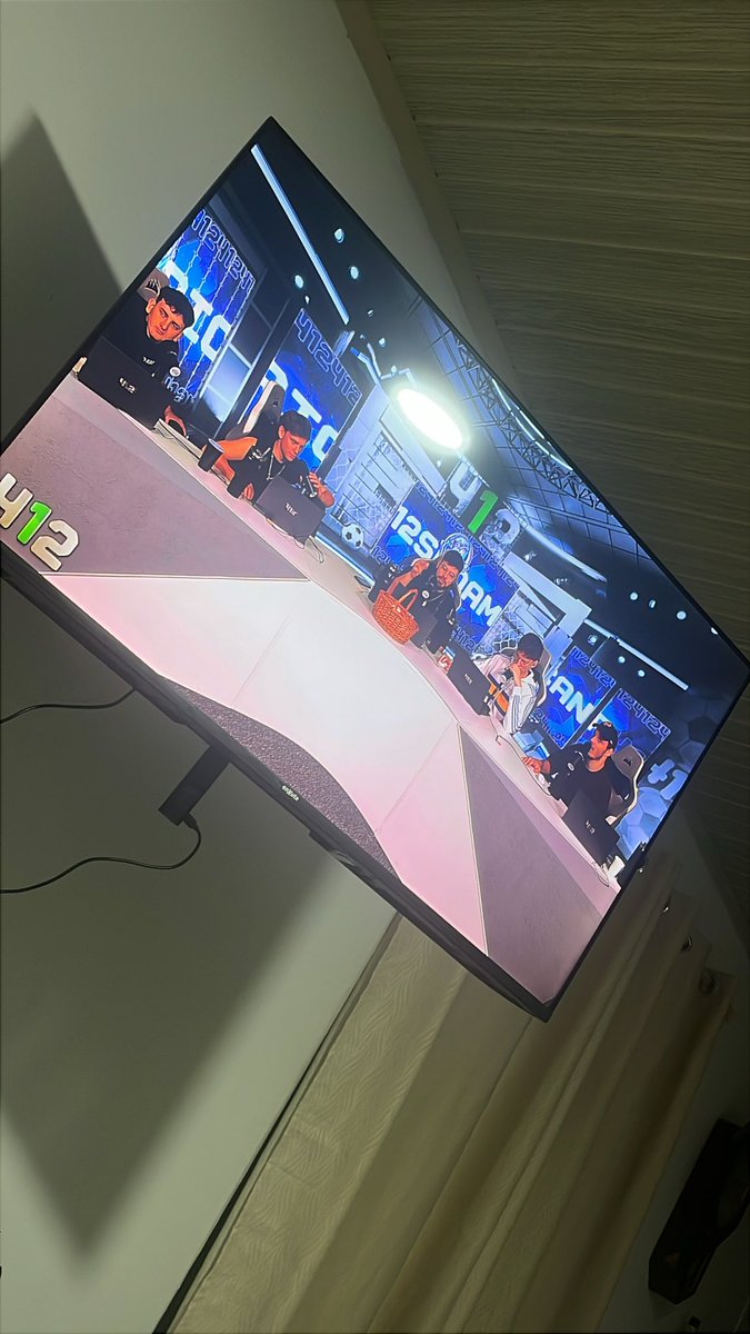 tittezc's tweet photo. Lo que me molesta el tono de voz de la cobra no tiene gollete https://t.co/PKw2HOoR2X
