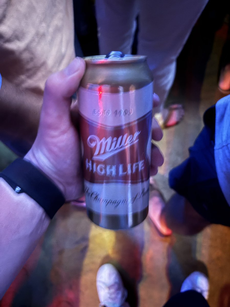 Buck Cummings tweet media