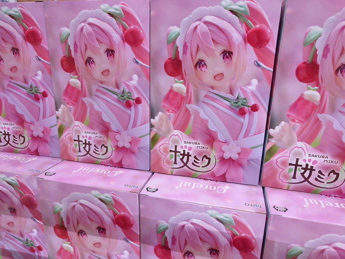アミューズより入荷のお知らせ 桜ミク Coreful フィギュア ～描き