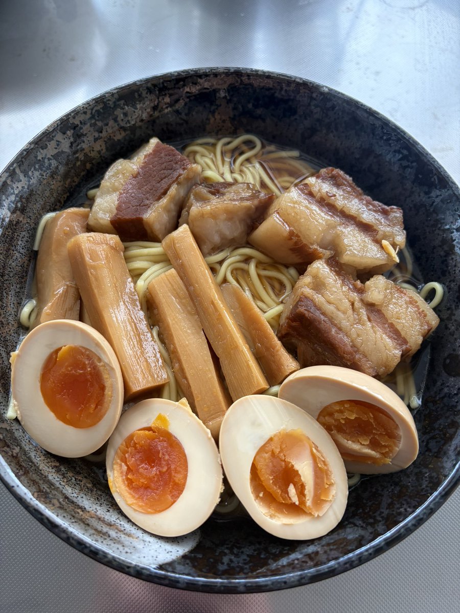 ユッティ🐿🍭 tweet media