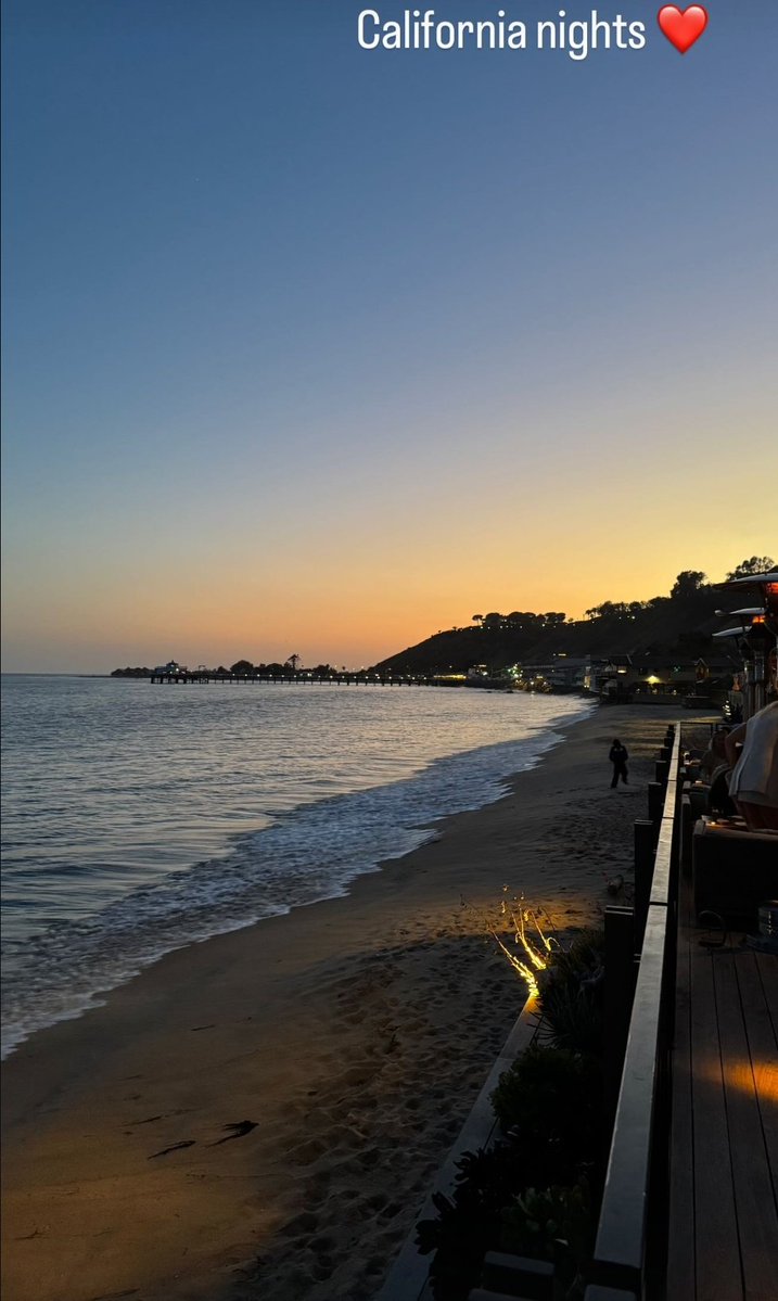 Garyismyhero's tweet image. @GaryBarlow on #Instagram(-story) 😊 #view #beach #♥️ #nights #California #recording #selfies #LA