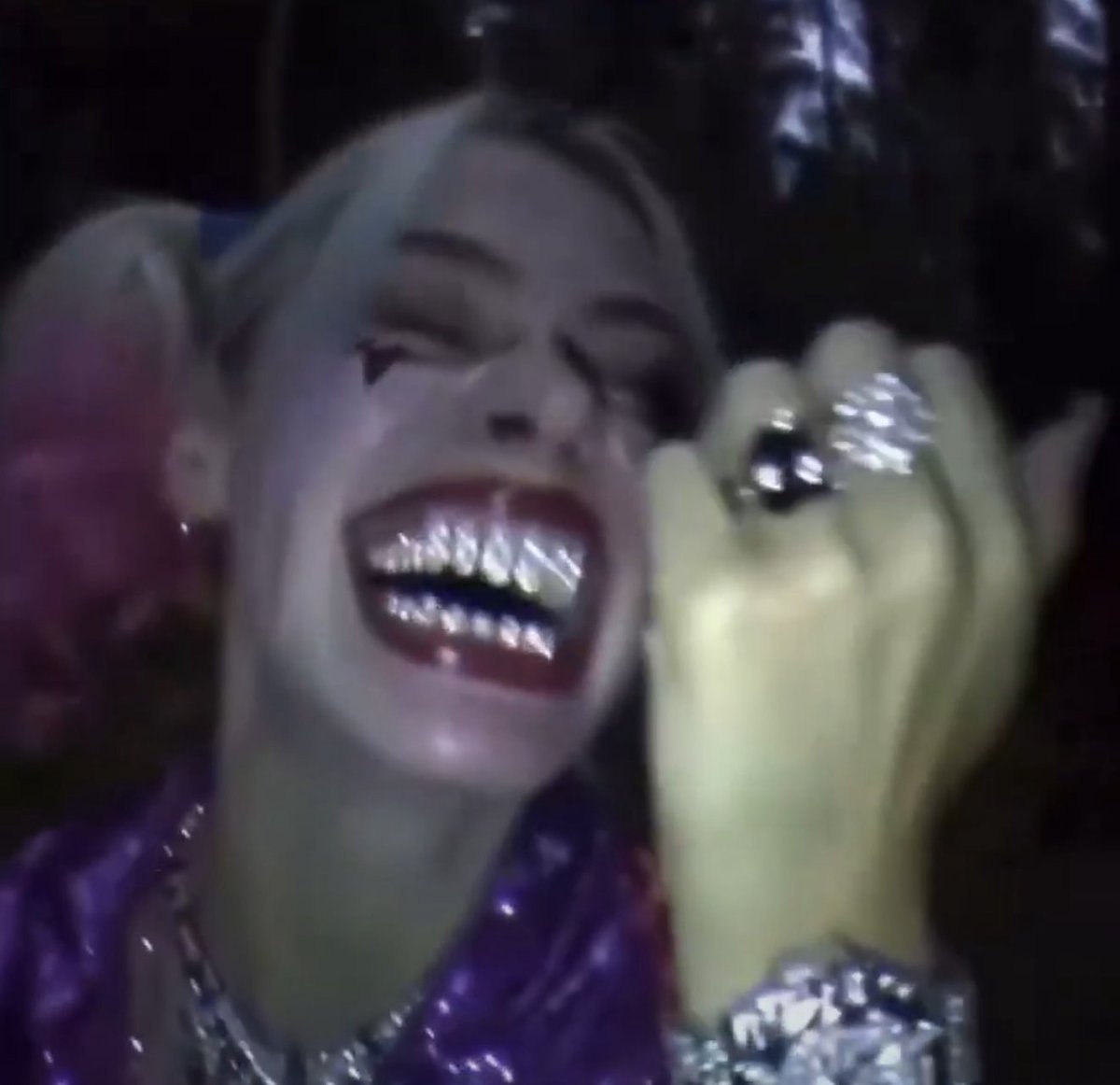 †༙ H͓̽e͓̽l͓̽l͓̽s͓̽B͓̽e͓̽l͓̽l͓̽s͓̽ †༙ tweet media