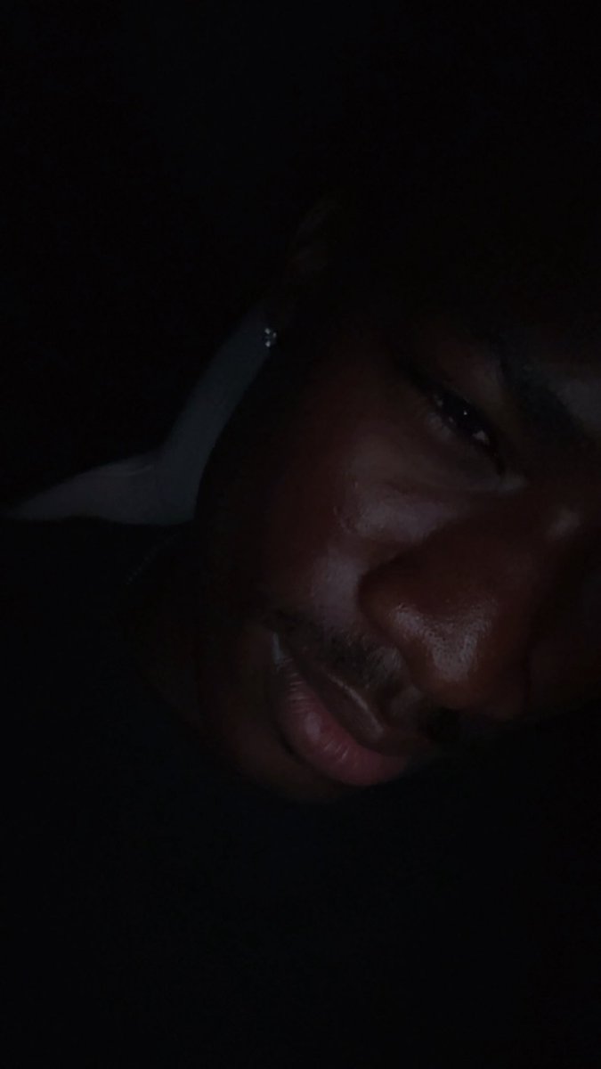 YAE_909ie tweet media