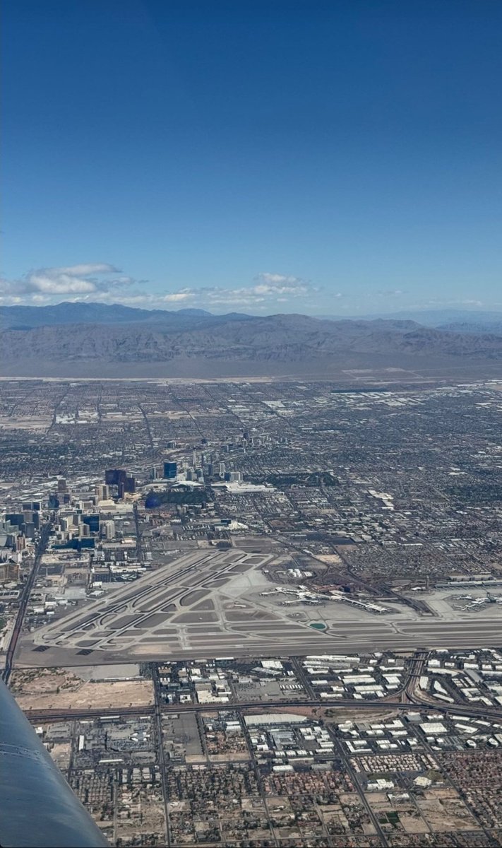 Garyismyhero's tweet image. #Instagram(-story) 😊 #views #selfie

@GaryBarlow