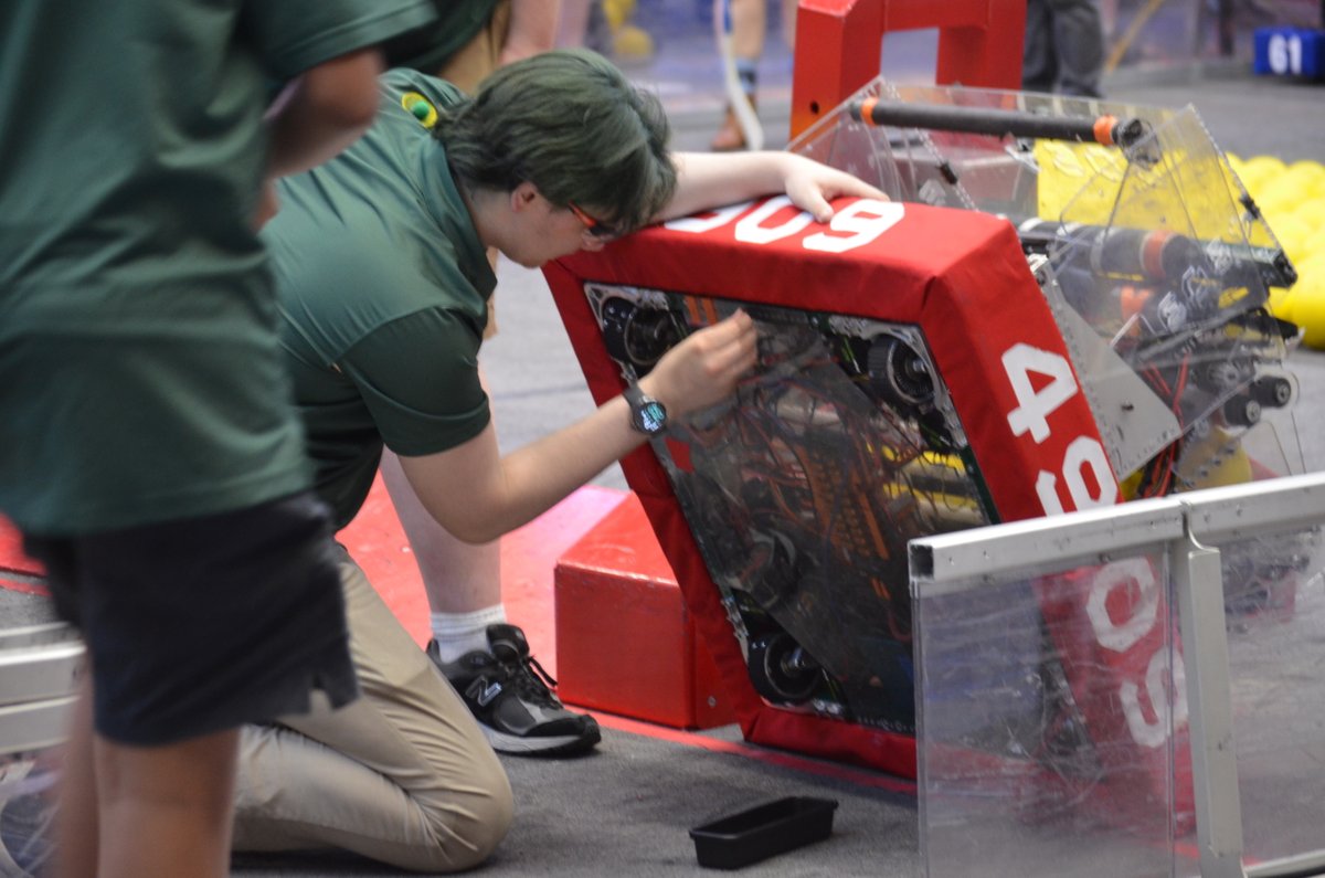 team4909's tweet image. Day 2 of DCMP with Team 4909 Bionics and our new bot. Still running strong, still improving every match, and locked in for the final push. Huge thanks to the Mass Cultural Council for supporting our season.
 #omgrobots #FRC #nefirst #robotics #rebuilt