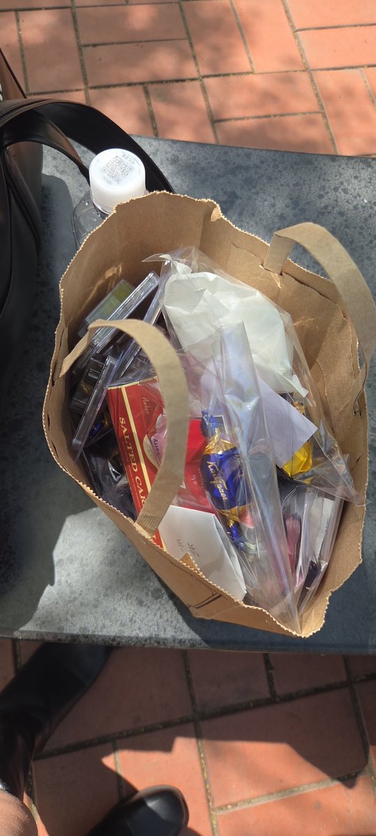 slow 유담 tweet media