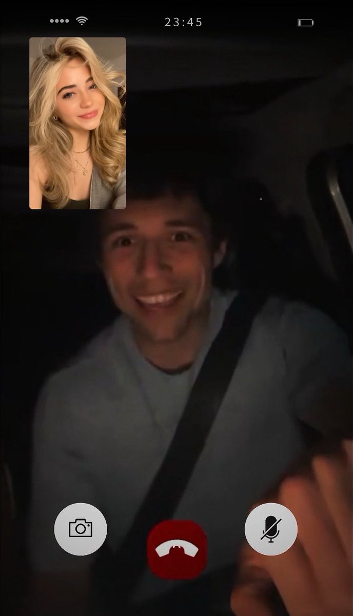 mariah ✧♡ in moonvale tweet media