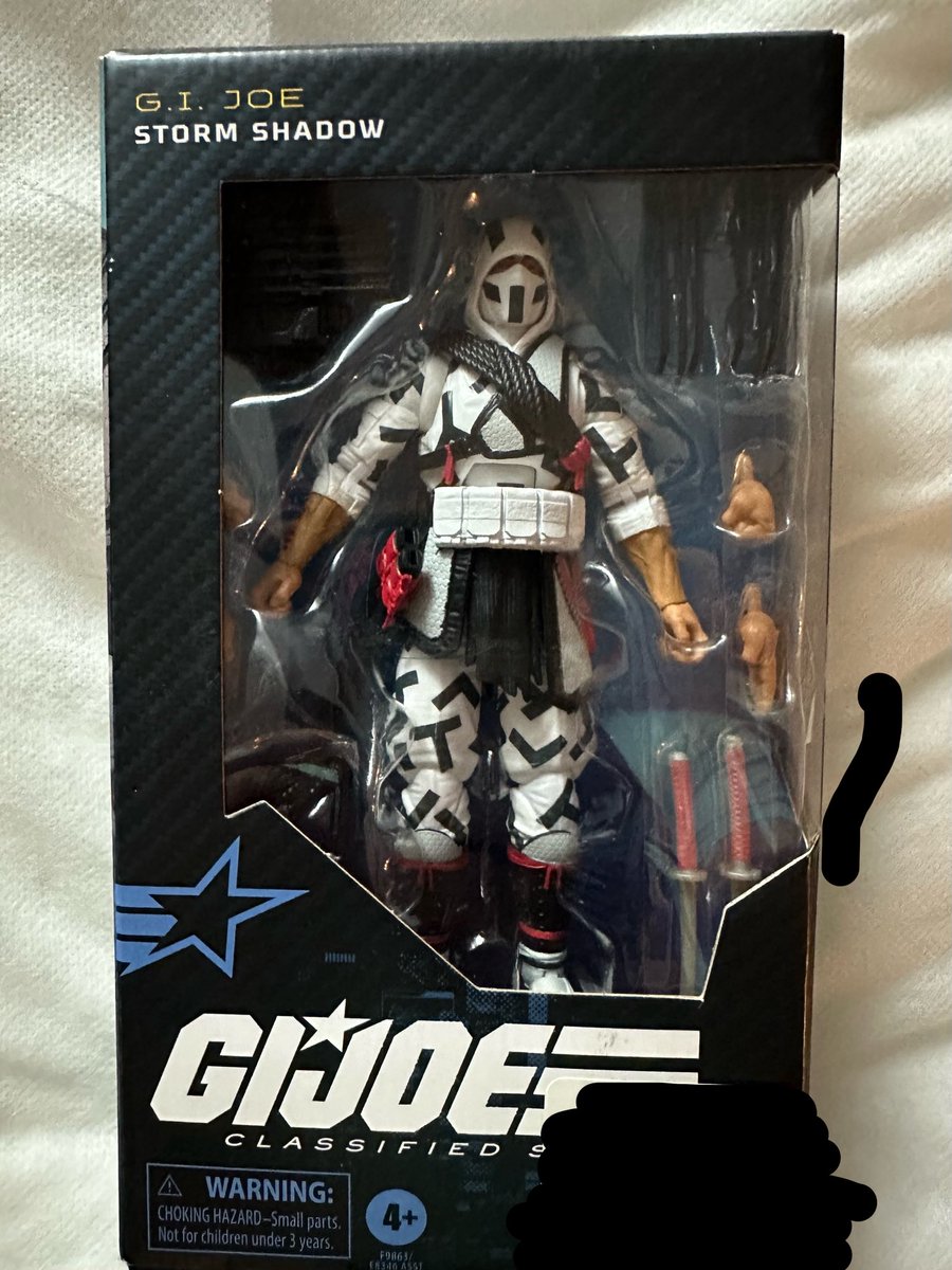 KuyasToyBox's tweet image. I was driving far from home to do something and found this at retail at a gaming store during a lunch stop so happy I found #StormShadow you don’t know how much he is one of my top 5 #GIJoe characters. I’m opening this for display.