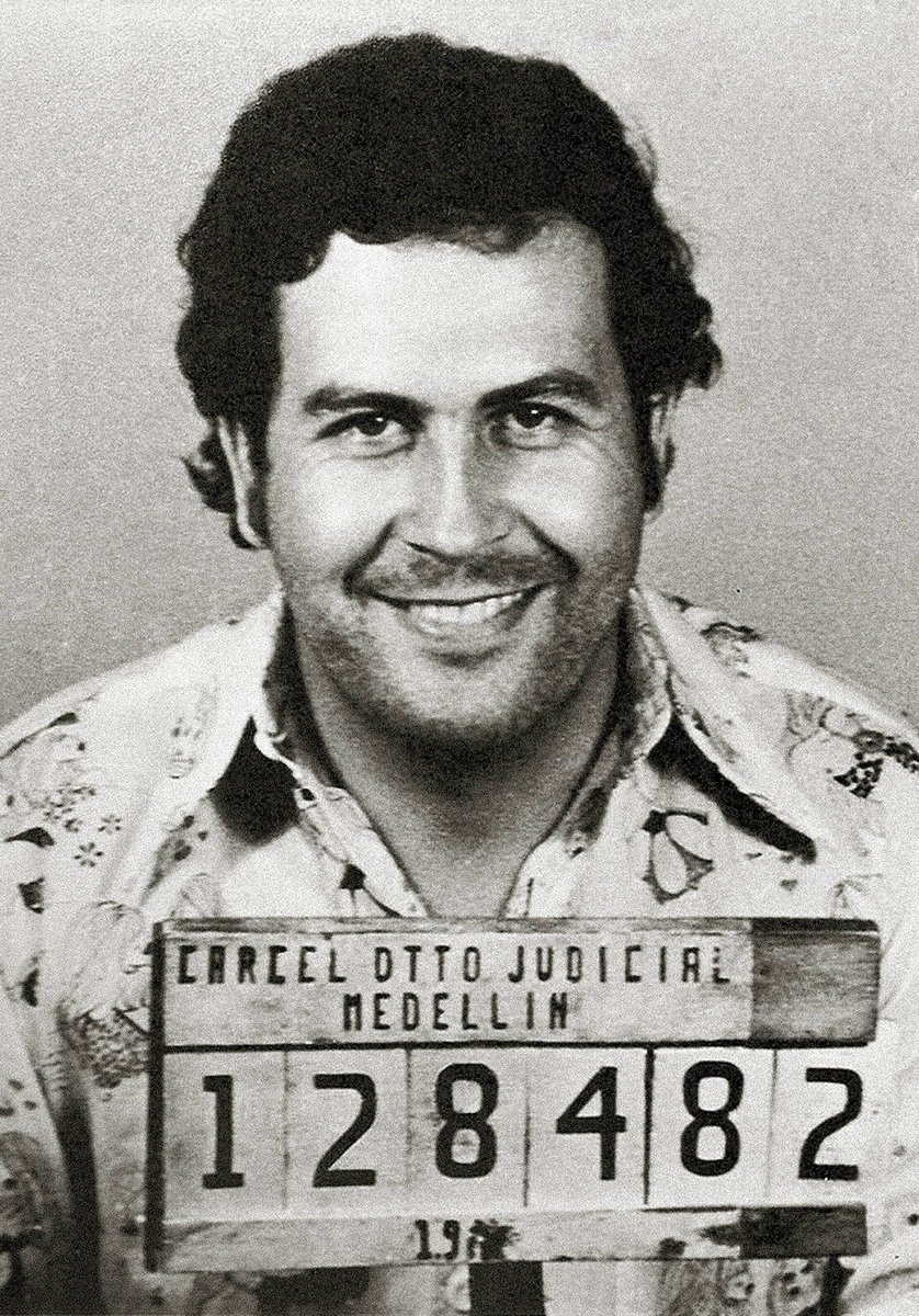 Bitcoin_Teddy's tweet photo. Pablo Escobar lost $2.1 billion a year to rats eating his cash

He was making so much money that he couldn't store it fast enough

At his peak, the cartel was bringing in $420 million per week

Warehouses full of cash stacked from the floor to the ceiling

The problem? Rats were eating the bills

Billions a year lost just to rats and water damage

That's $5.7 million a day gone and nobody even cared

He even spent $2,500 a month just on rubber bands to hold the cash together

One night on the run, his family got cold

So they burned $2 MILLION in cash to keep them warm

Forbes put him on their billionaire list and he was once the 7th richest person in the world

His accountants couldn't even count it all, they just estimated

This man had so much money it was literally rotting faster than anyone could spend it