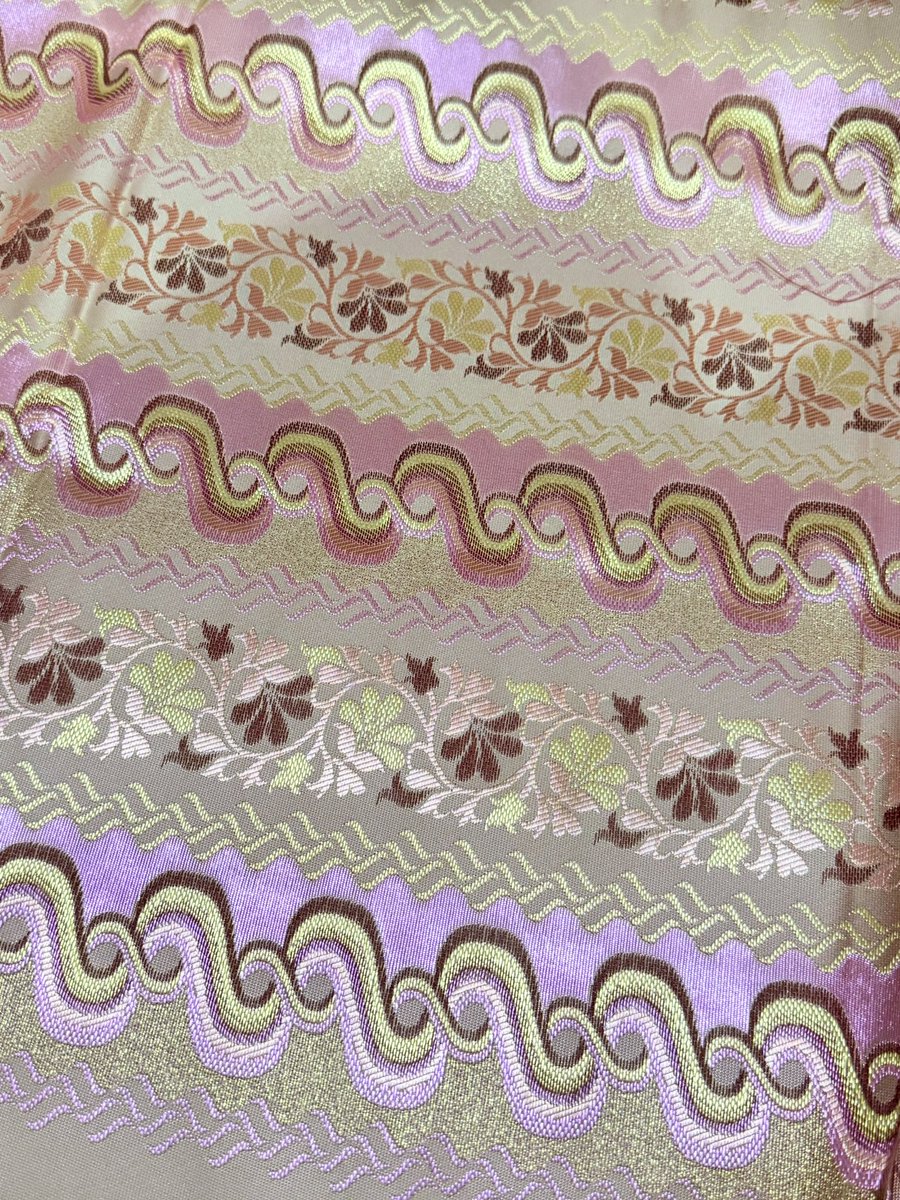 บบล. tweet media