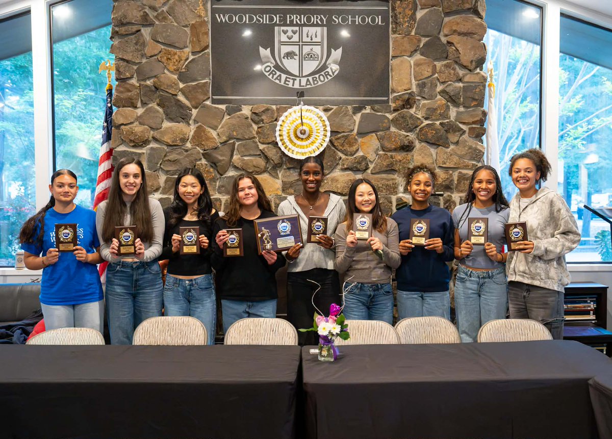 Tay.Mars03 tweet media