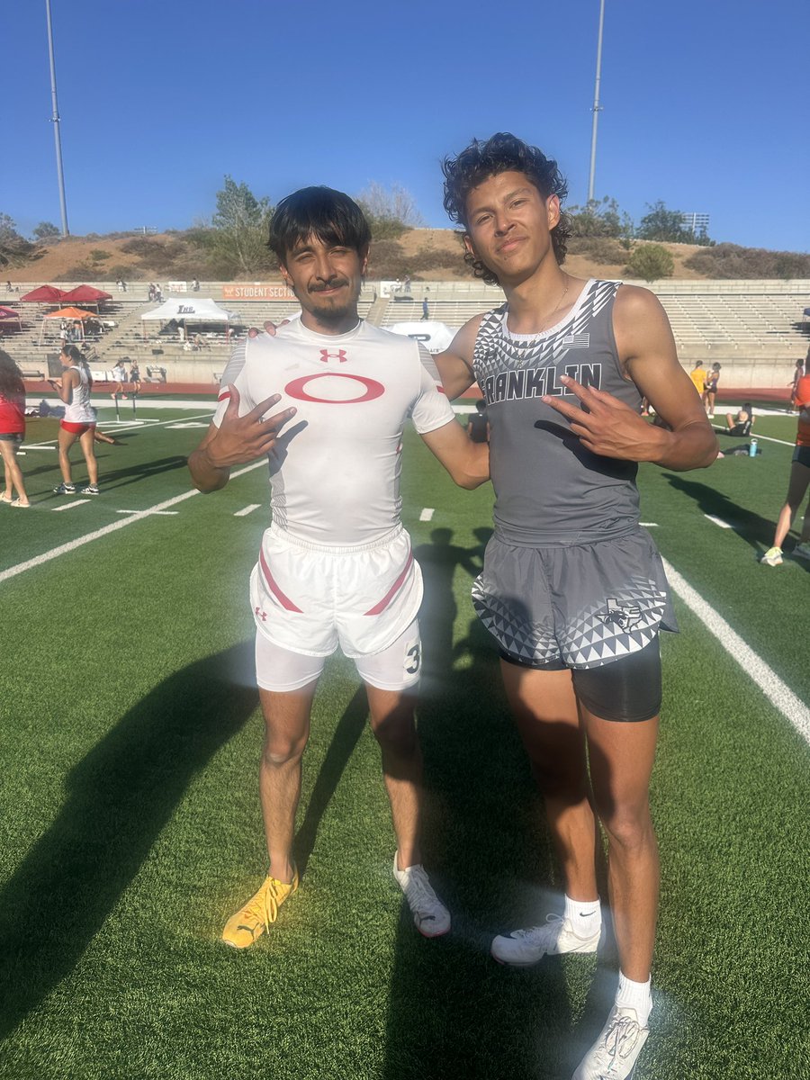 RPromess_OHS's tweet photo. Congratulations to Leland Gonzalez on running 38.83sec  300m H  2nd place , new PR and Qualifying for the Regional meet in Arlington Tx.@BigRedBronchos @EHartman_OHS_HC @ECISDAthletics https://t.co/acCL03fuWd