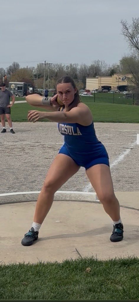 SUA_TrackField's tweet photo. 🔥🔥🔥RECORD ALERT 🔥🔥🔥

Congratulations to Kennedy Donnelly.  Her mark of 40’11” in the shot put breaks the SUA record.  The old record of 39’4.75” was set by A Sturt in 2012.

#RunU
#Believe&amp;Achieve
@suaarrows https://t.co/drj4fwswpF