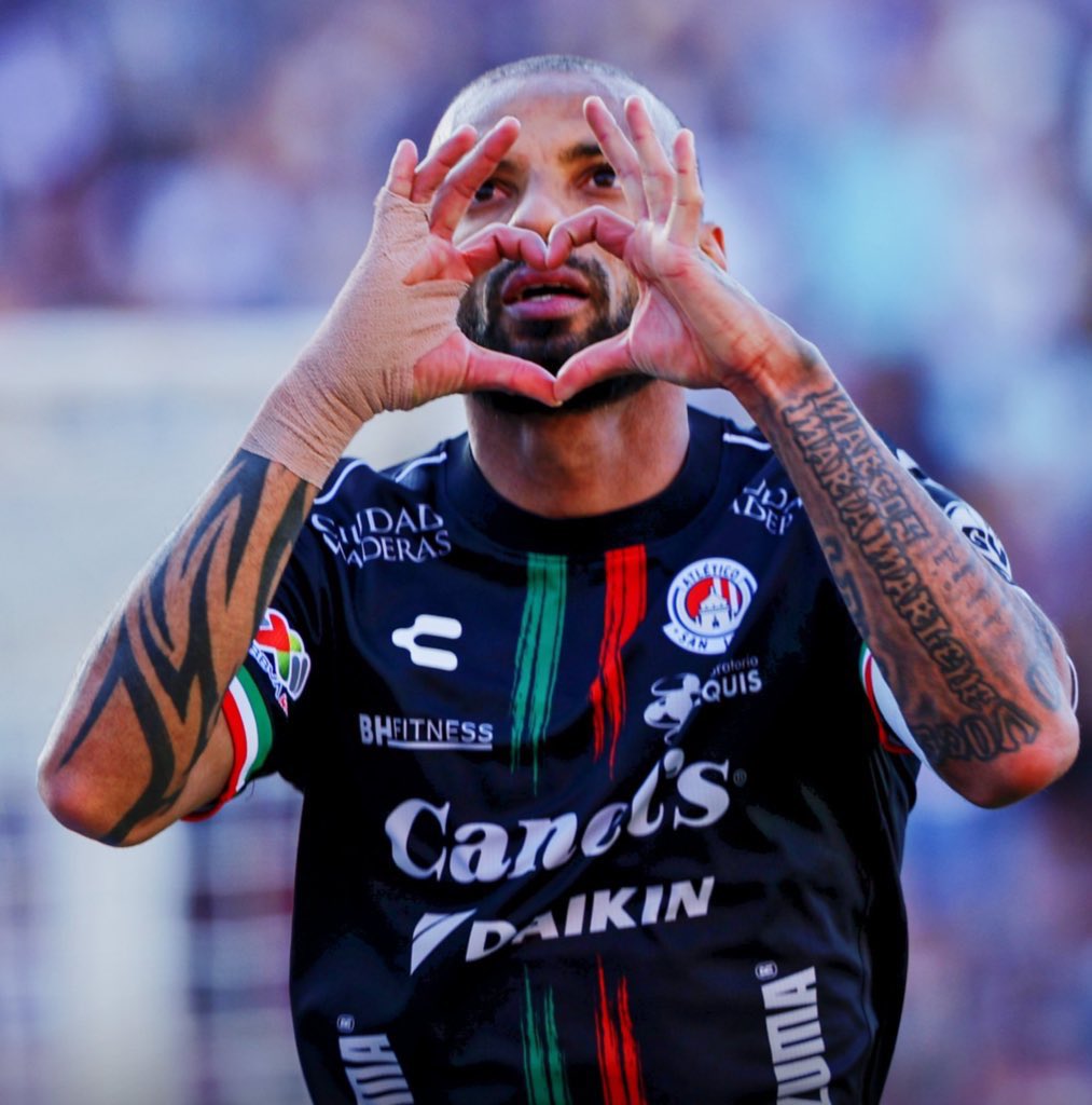 Luisito Pedro tweet media