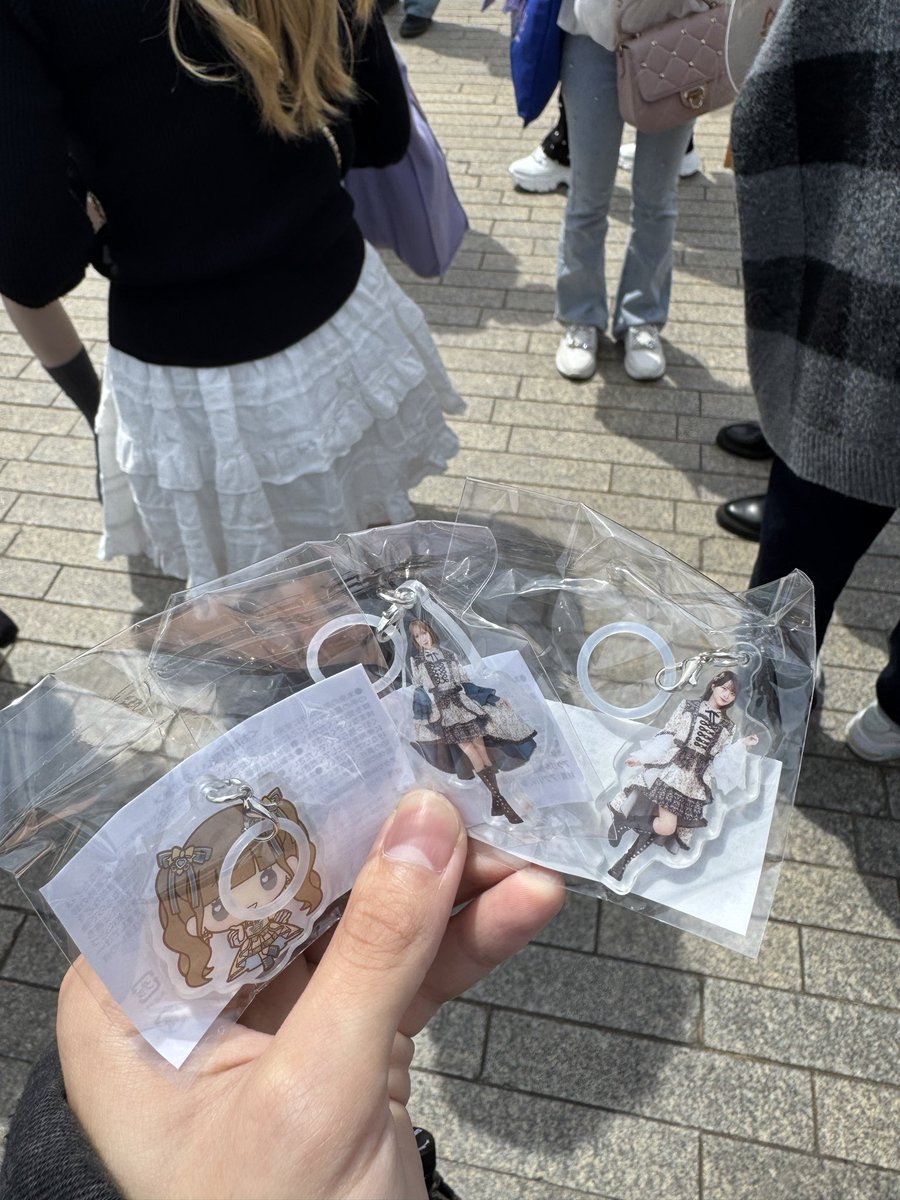 しちみ tweet media