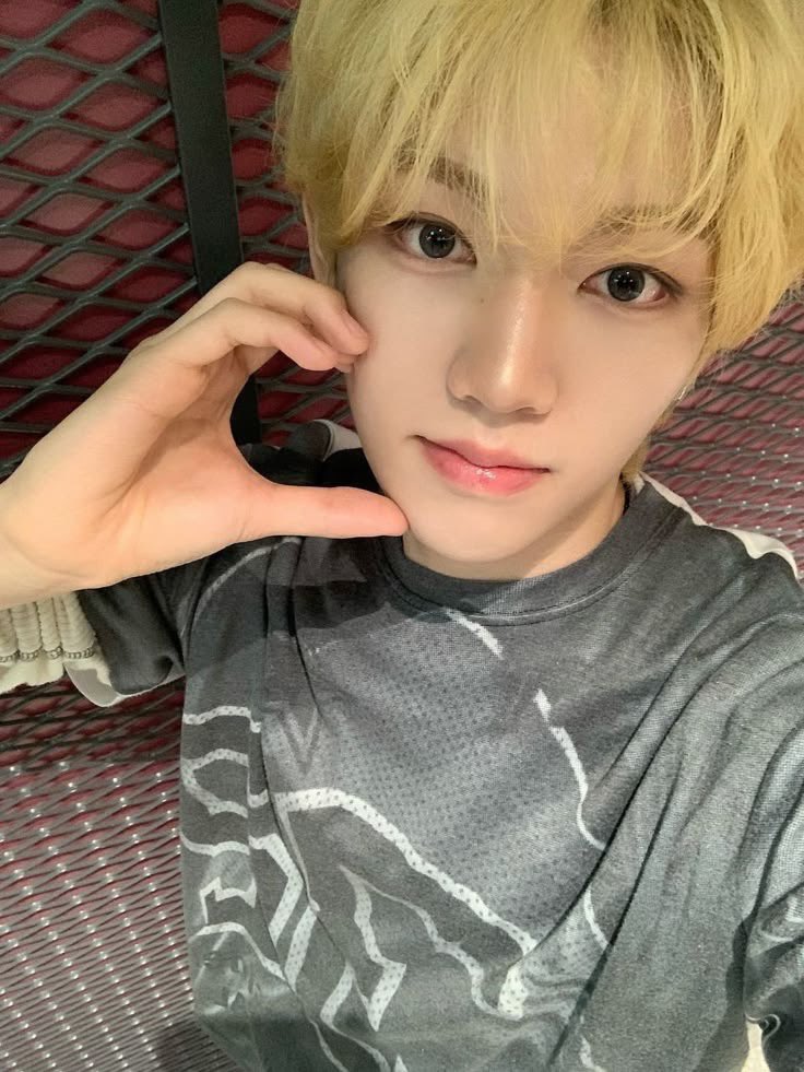 junseongluvsyou's tweet photo. βDO A CHEEK HEART IF YOUβRE THE BEST DUOβ
#JUNYI : https://t.co/6WNvPkoDgC