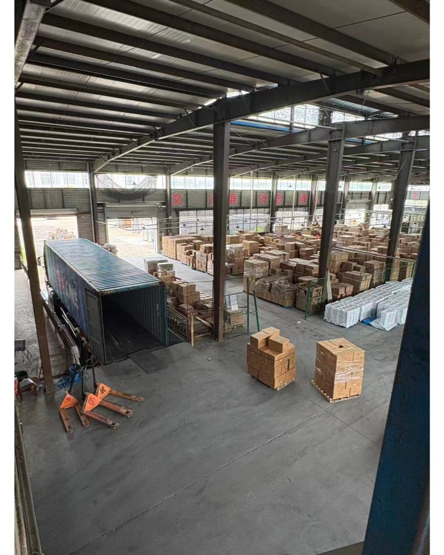 Jinlida248151's tweet image. 📦 Ready to ship worldwide! From warehouse to container, every order is handled with care. Fast, reliable delivery you can trust.
#WarehouseLife #GlobalShipping #BulkOrders #PhotoFrames #FactoryDirect