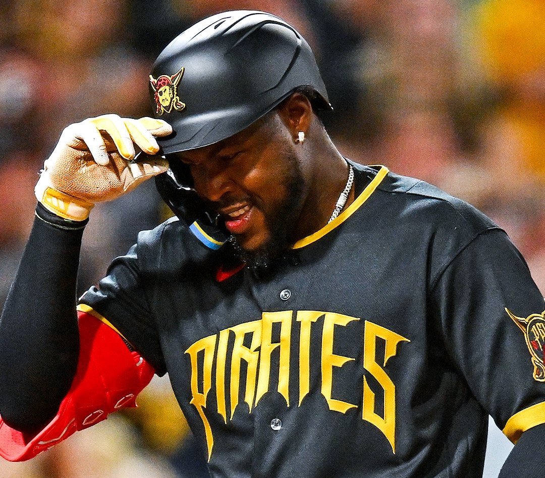 NFL Fashion Advice tweet media