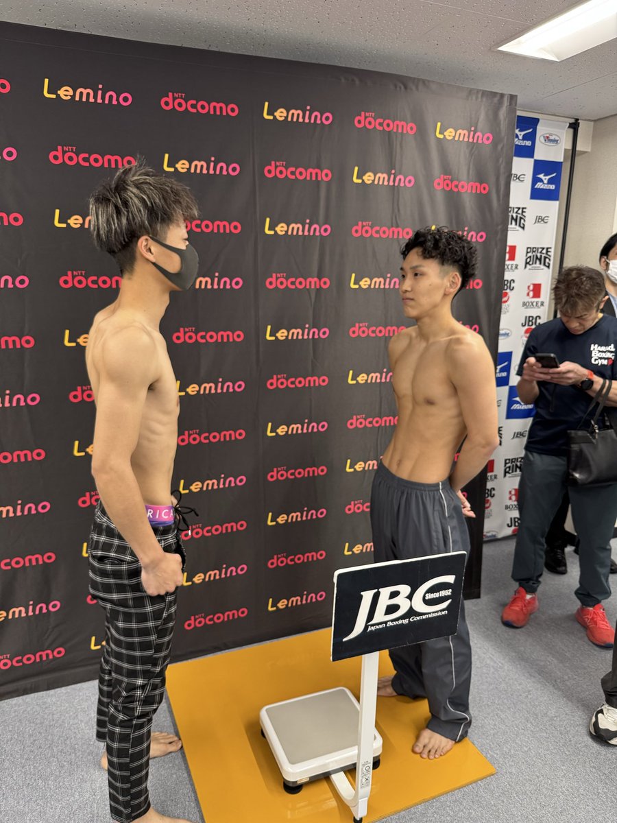 ShinjiNogami's tweet photo. 今年一発目🥊
西日本新人王トーナメントの初戦
相手は強豪選手ですが、鉄のハートでぶつかります

#ディアマンテボクシングジム
#福本圭太
#プロボクシング
#西日本新人王トーナメント
#挑戦 https://t.co/35twIW0QZr