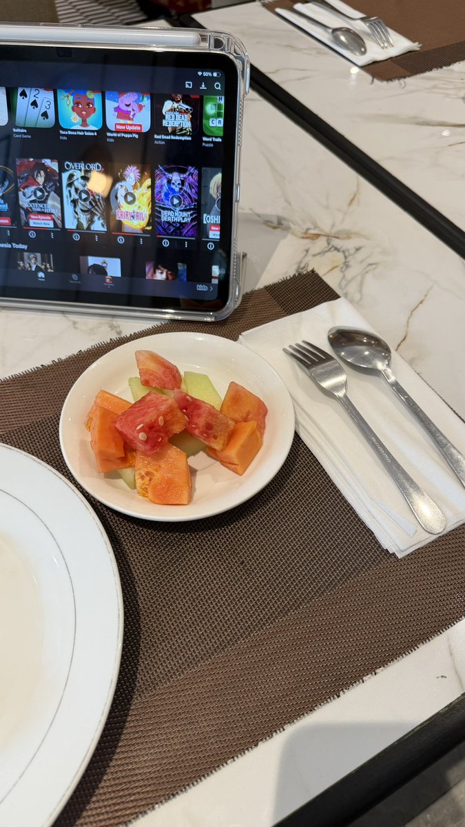 Menarik jg buah semangkanya