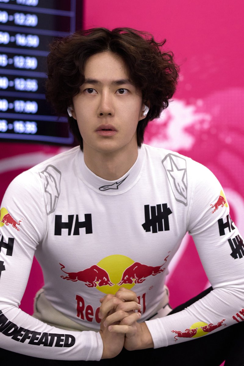 ✿ฺ hana ฺ tweet media