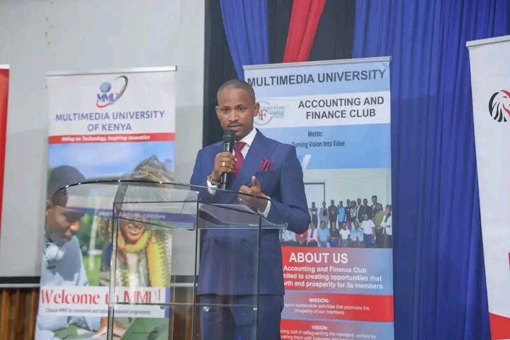 Issa ♓ tweet media