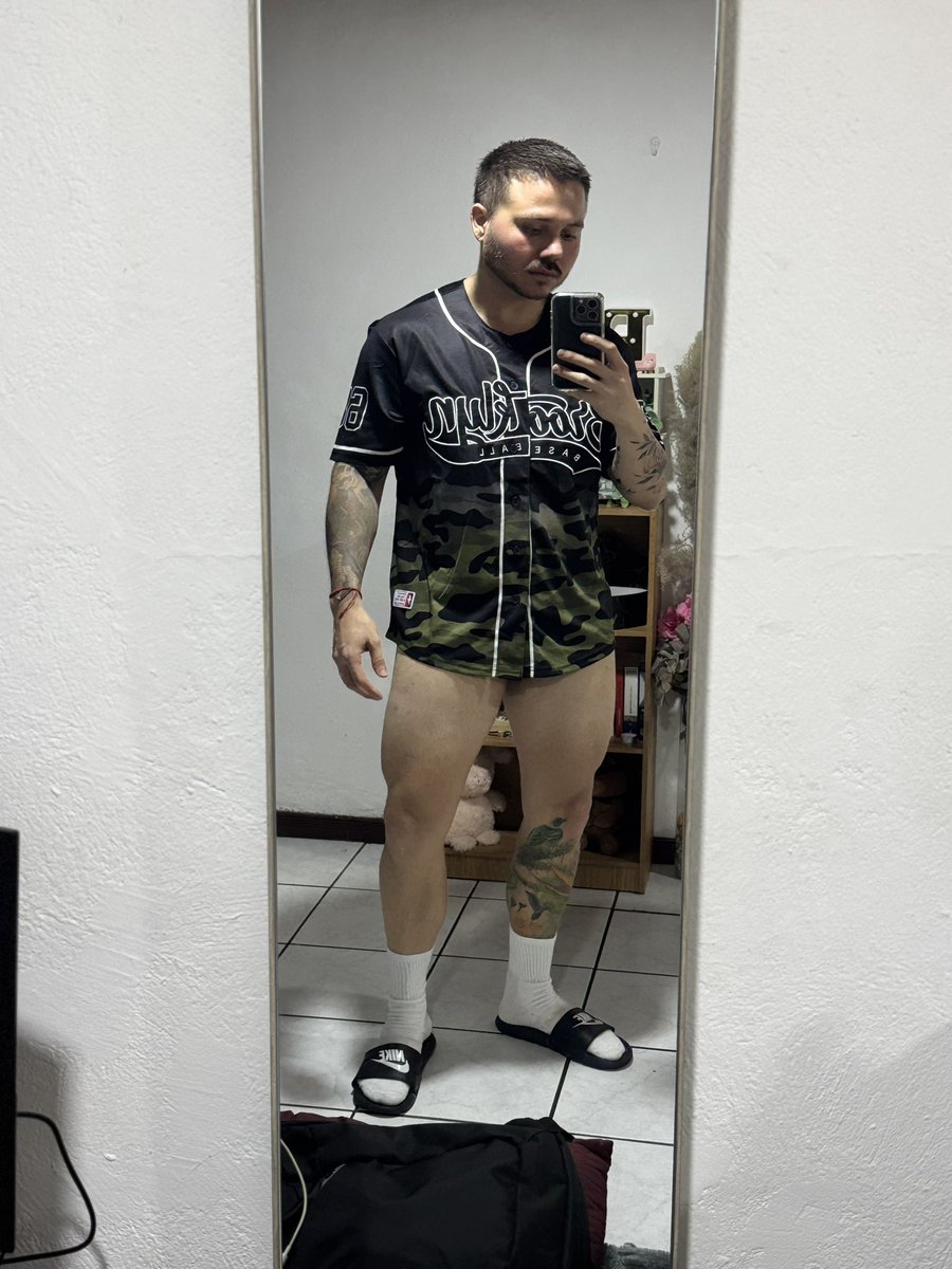 Castro tweet media