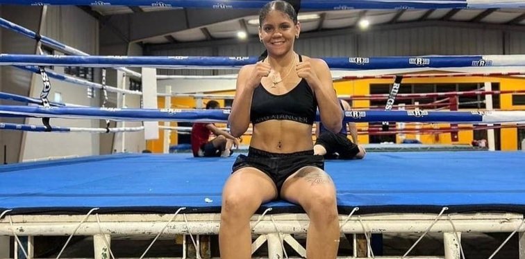 BOXINGnBBQ's tweet image. ‼️ Krystal Rosado defeats F. Delgado to improve to 9-1‼️

Unanimous decision. 

#BOXINGnBBQ
#BOXING