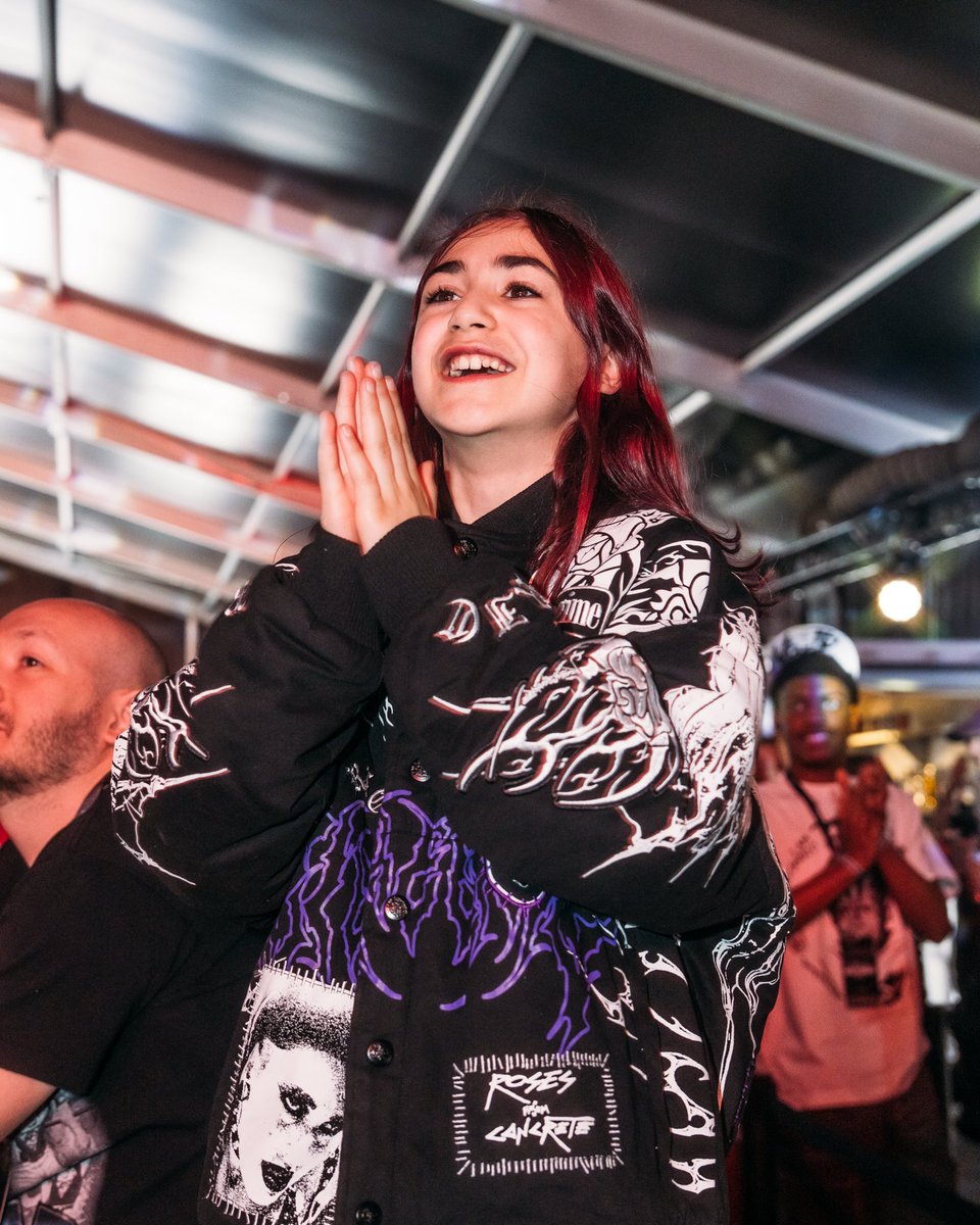 onlocationexp's tweet image. No better way to start #WrestleMania than with the energy of @RheaRipley_WWE 💪🔥 #OnLocation