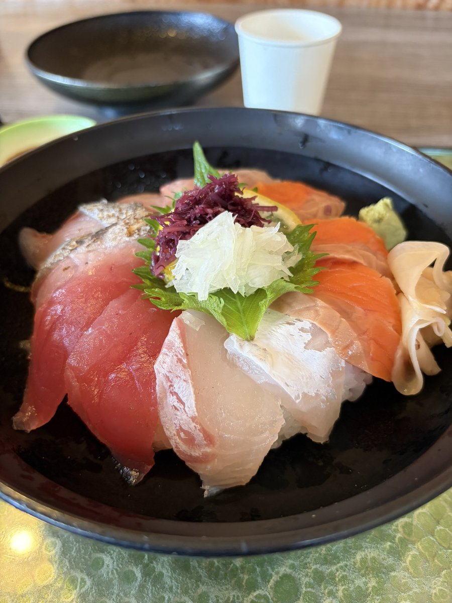 しののめ tweet media