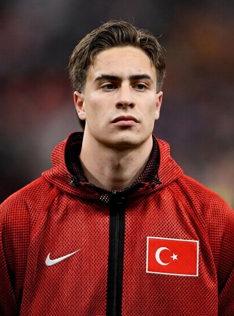 View football tweet media