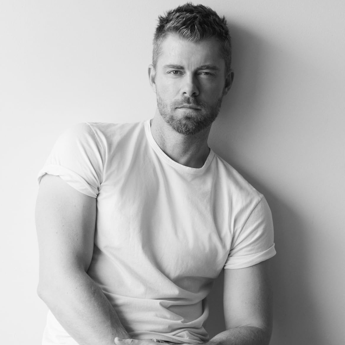 LegendLittleMac's tweet photo. Happy Birthday Luke Mitchell aka Dr. Mitch Ripley from the NBC medical drama show CHICAGO MED! #chicagomed #lukemitchell #mitchripley https://t.co/49uc0YOWDy