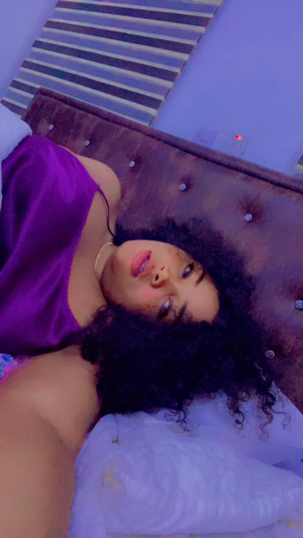 akwaeke25's tweet image. I treat my Saturday mornings like my Hennessy: slow, chilled and absolutely necessary. ❤️
I hope you have a wonderful Saturday! 😉

#SaturdayMorning #Weekend