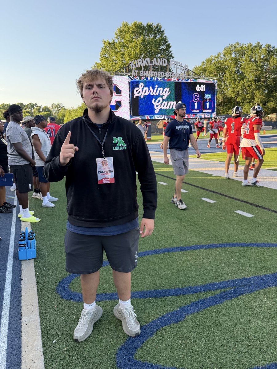 CoachFBWaters's tweet image. @NA_Chargers_FB players on visits today. @KennyRobbins78 (OL) at Catawba College Spring game and @kevinjohnson15_ (QB) visiting Harvard and Merrimack Spring game.
#ChargerFootball
#NextLevel