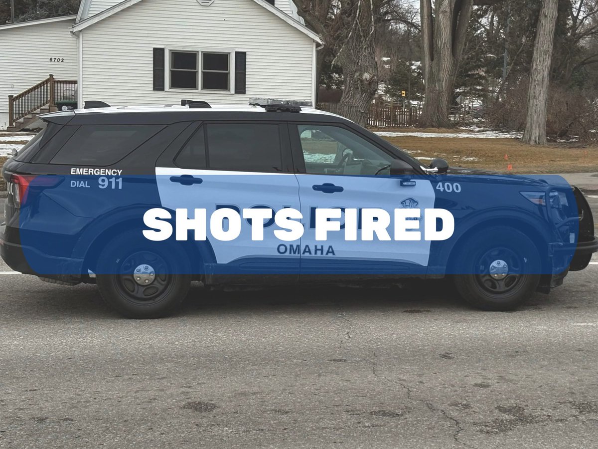 omaha_scanner's tweet photo. Shots Fired: 19th and W Street 
Caller also heard 4 shots. https://t.co/2hHHzWBtIM