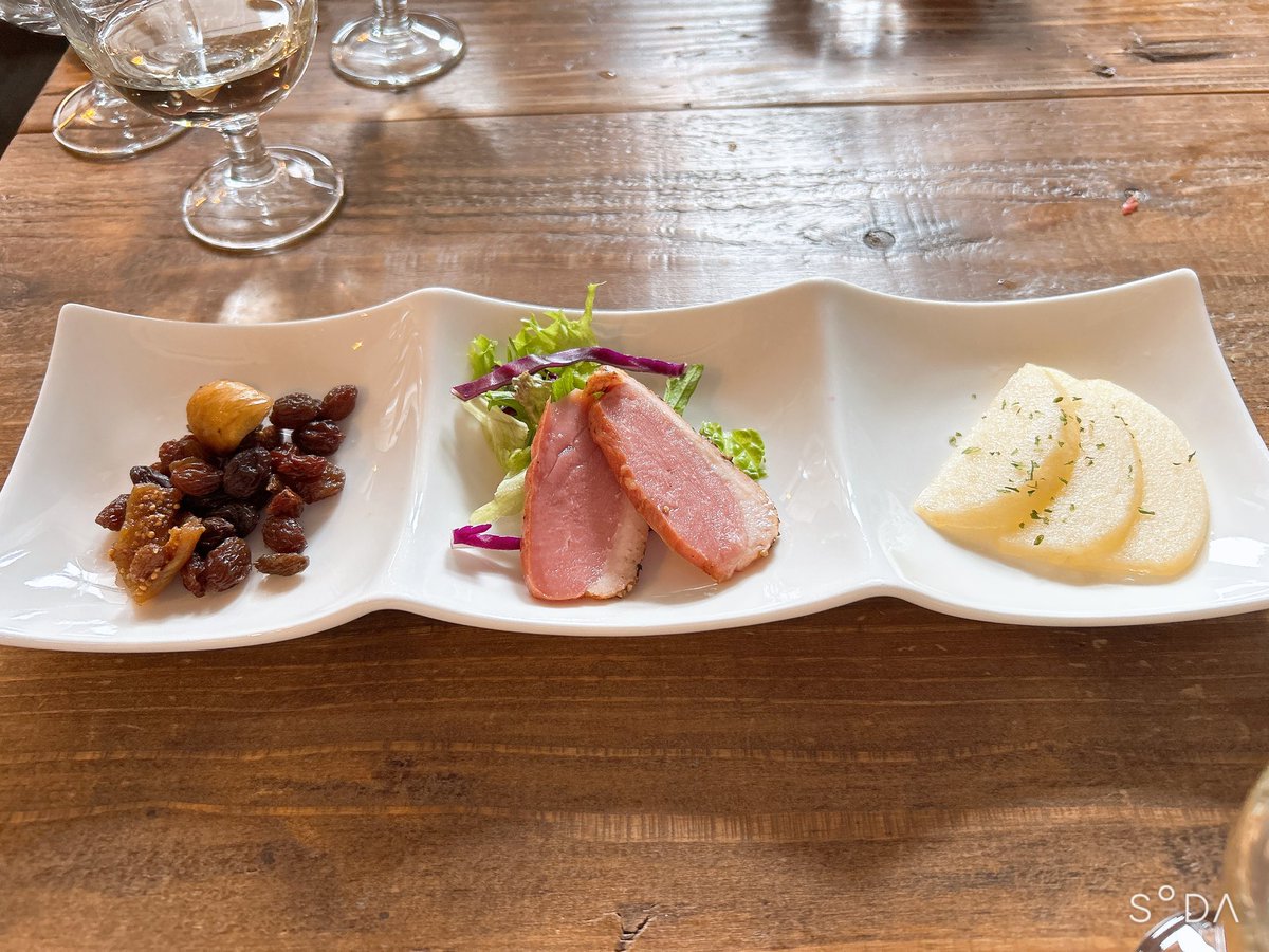 mobco@VRC tweet media