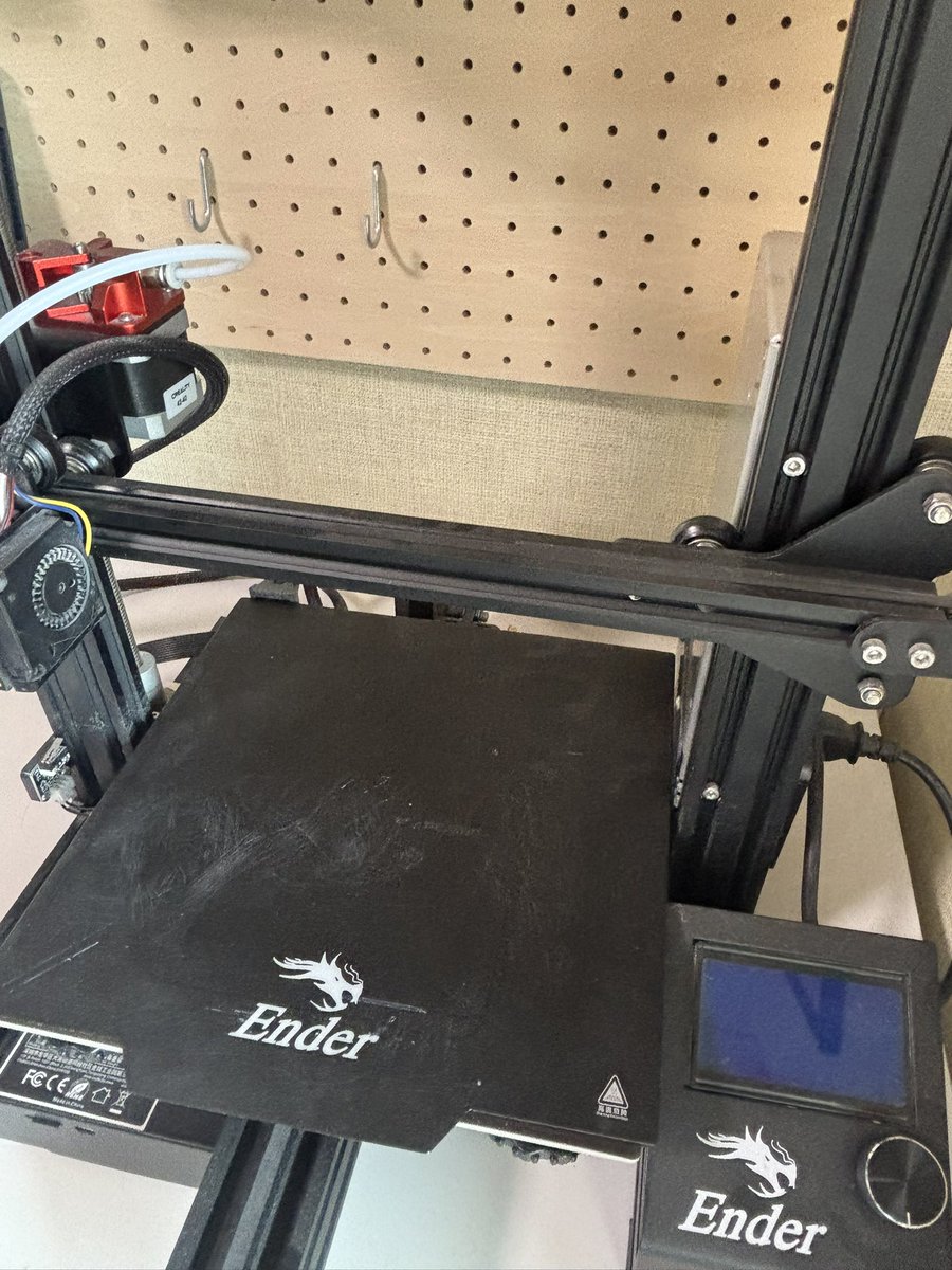 mecha_edge's tweet photo. ハードオフで見つけた3Dプリンタ購入した https://t.co/ZHqp93vvyK