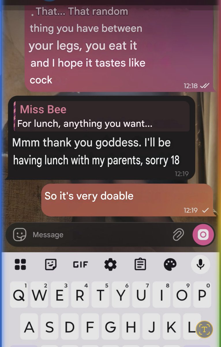 RTSISSYX's tweet image. 🇺🇸My Erika does everything I order her to. I've been training her for over a year, and she knows very well that she must execute everything. So today I've decided she'll get herself a nice little snack.
#obedience #training #reward @RTSISSYX @MissBee94apina