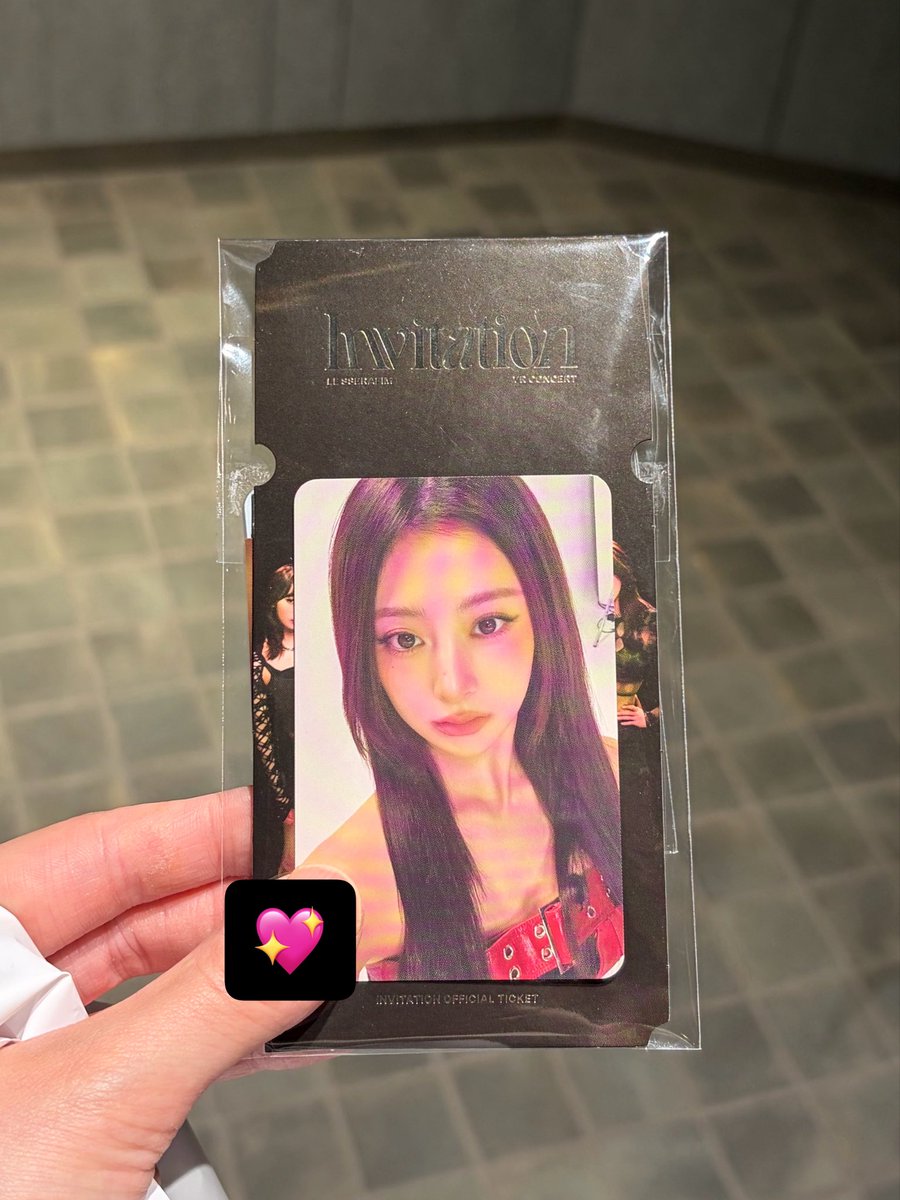 LE SSERAFIM VR特典

譲:ユンジン

求:サクラ

#ルセラフィム交換 #LESSERAFIM交換