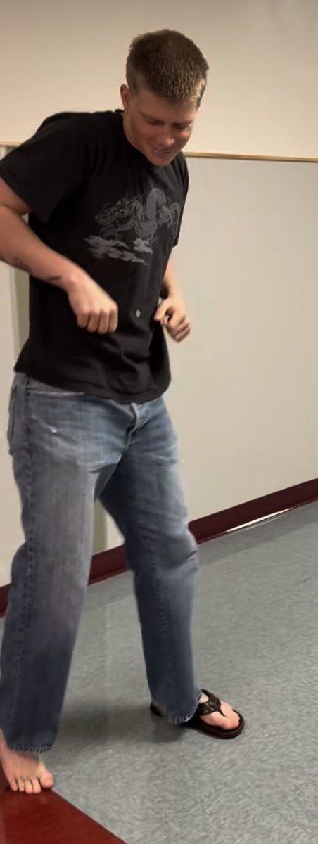 Straight Boy Worship tweet media