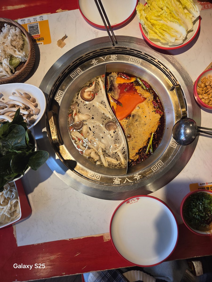 Ldidjhd's tweet photo. 饿死孩子了 https://t.co/95dJiqGDje