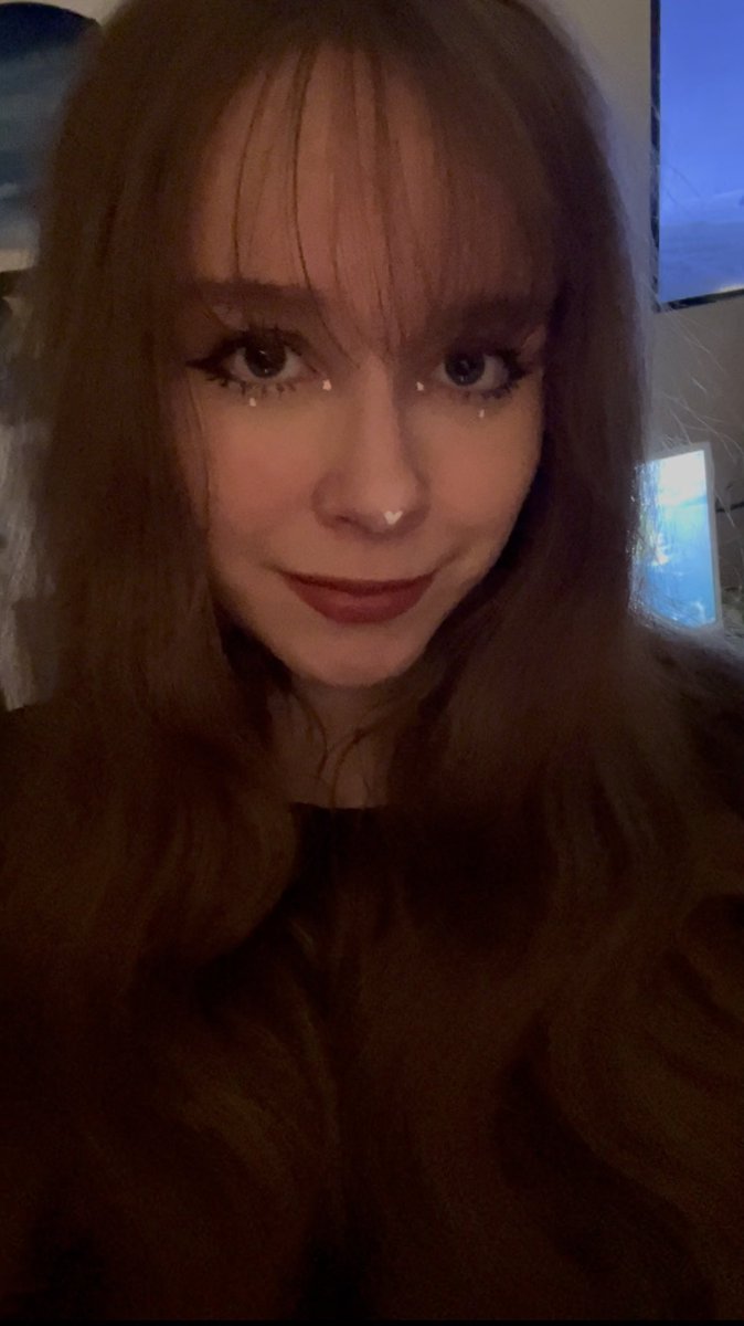 Solitary ♡ tweet media