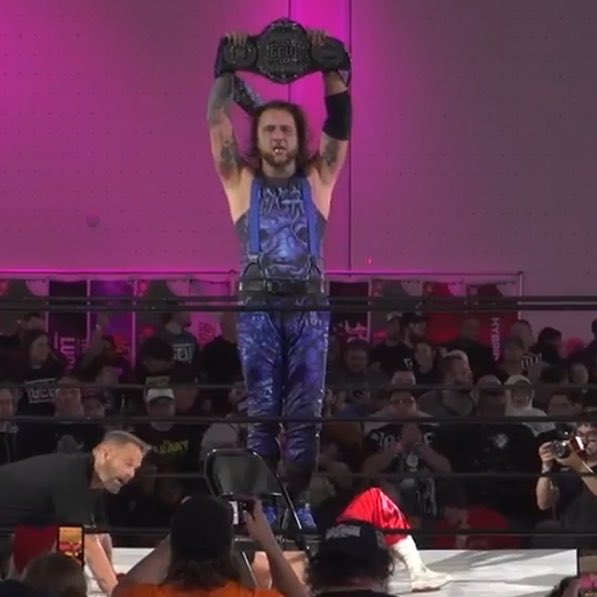 WrestlePurists's tweet image. #ANDSTILL

Atticus Cogar successfully defends the GCW World Championship against Hayabusa

#JJSBX