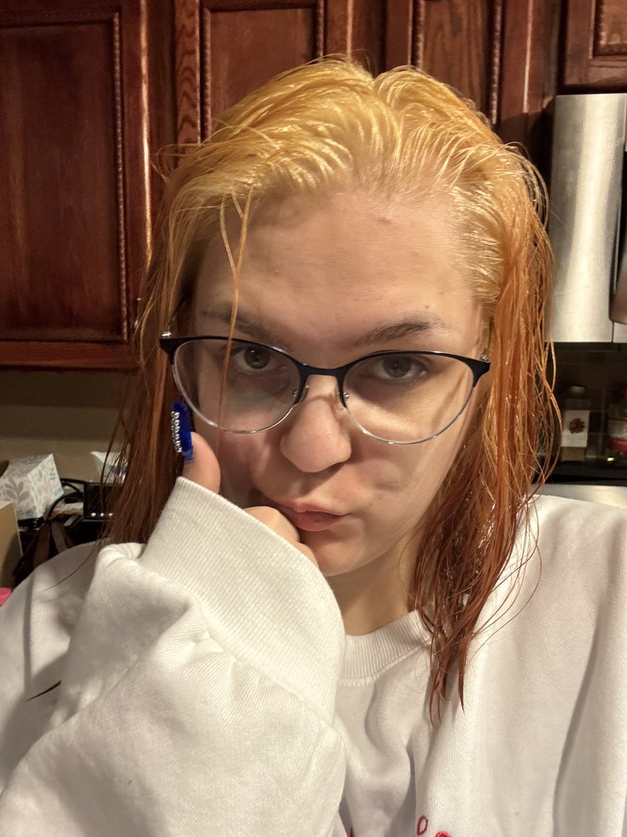 Abby is seeing justb in la !! tweet media