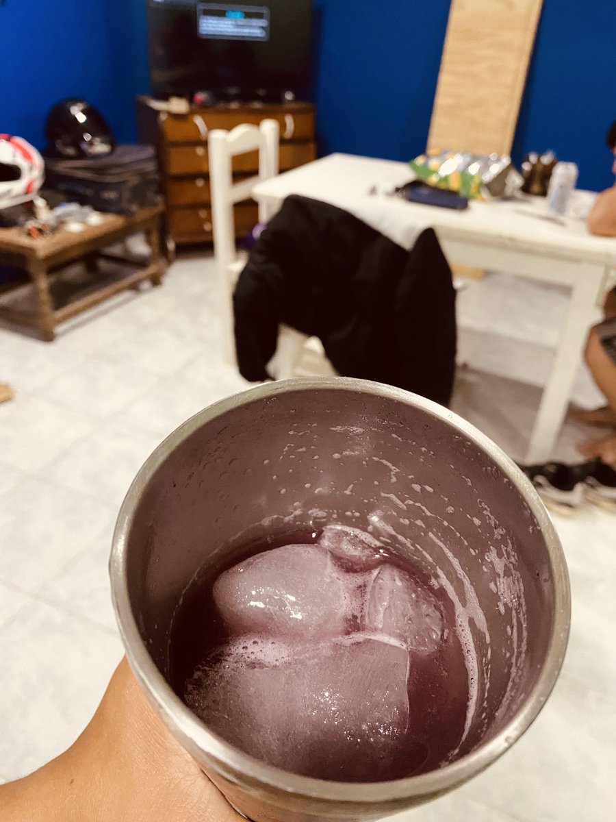 estefiii_17's tweet photo. Gracias dios por todo lo bueno q me estás dando💆🏻‍♀️🥹 https://t.co/lq5B5l5IsJ