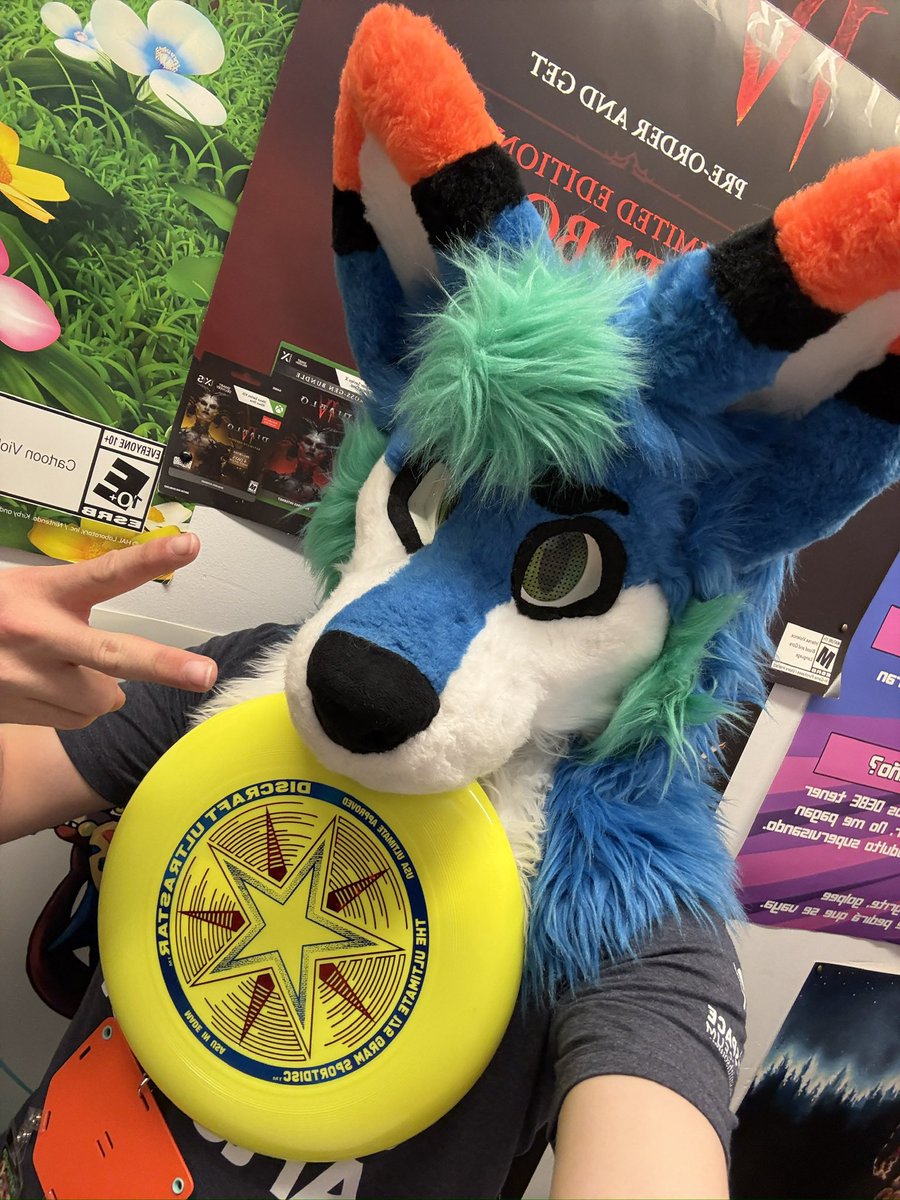 Sycamore! 🏳️‍🌈 tweet media