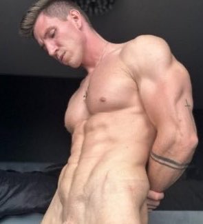 super naughty roommates tweet media