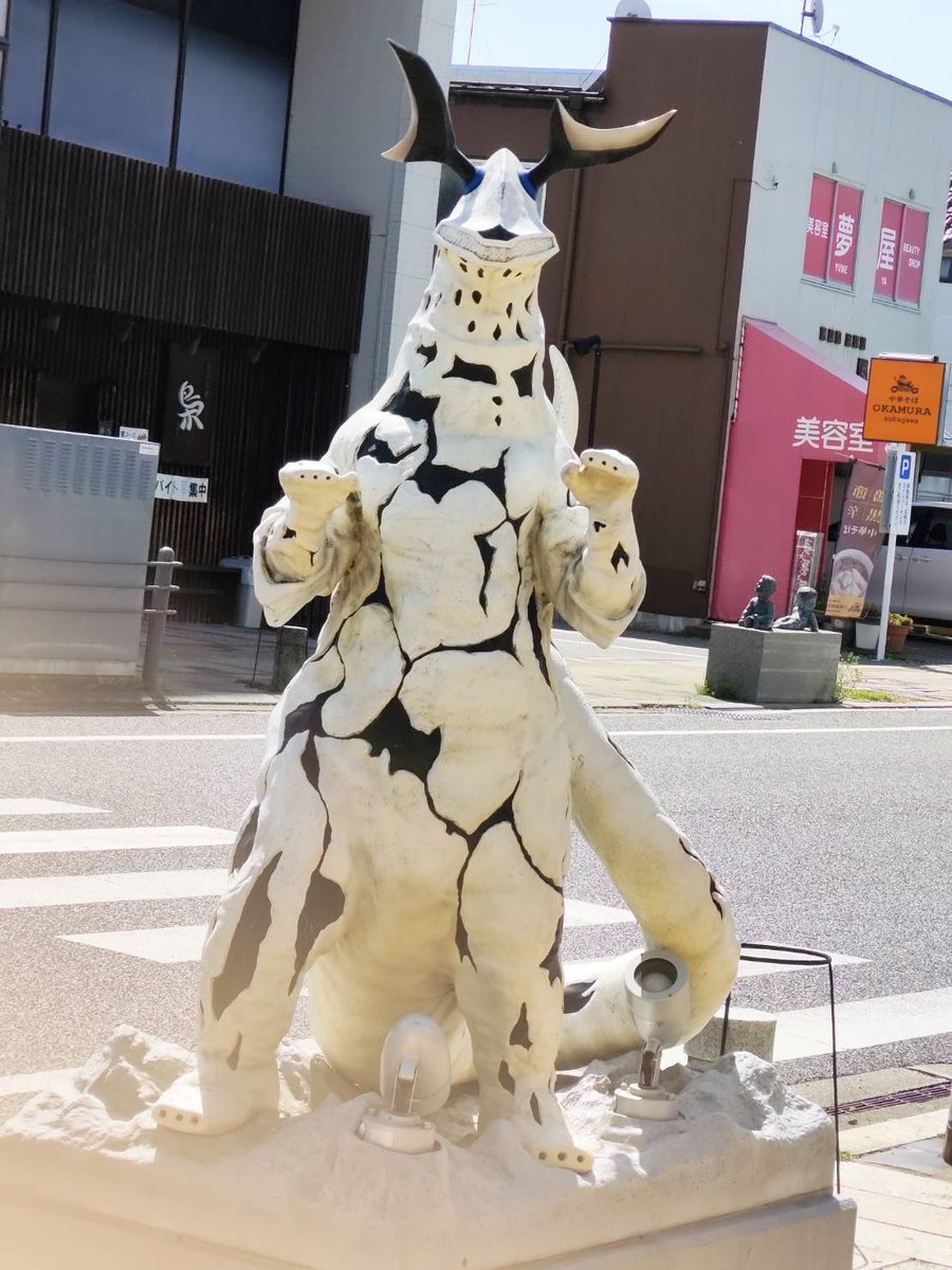 beat0628's tweet photo. 昨日は須賀川の円谷英二ミュージアムにも行きました。
ウルトラマン、ゴジラ好きにはたまらない街ですね。 https://t.co/xizemgrdPC