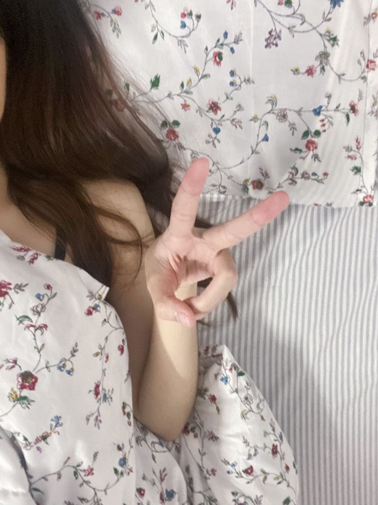 Hằng Nguyễn tweet media